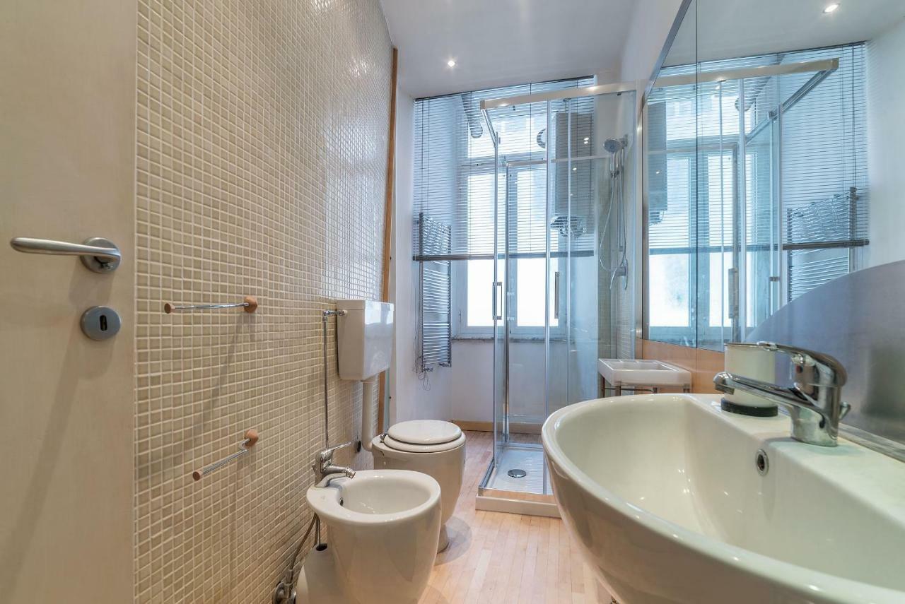 San Giovanni & Colosseo Roomy Flat Apartamento Roma